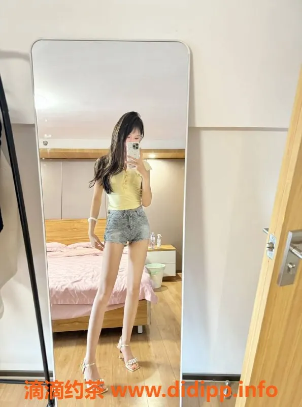 杭州楼凤-小鹿鹿，六堡嫩妹，优惠价P600，69互舔服务