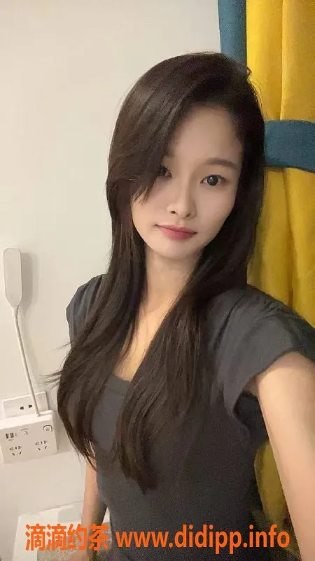 长沙楼凤-雨花区蕾娜，22岁，163，B杯，服务多样