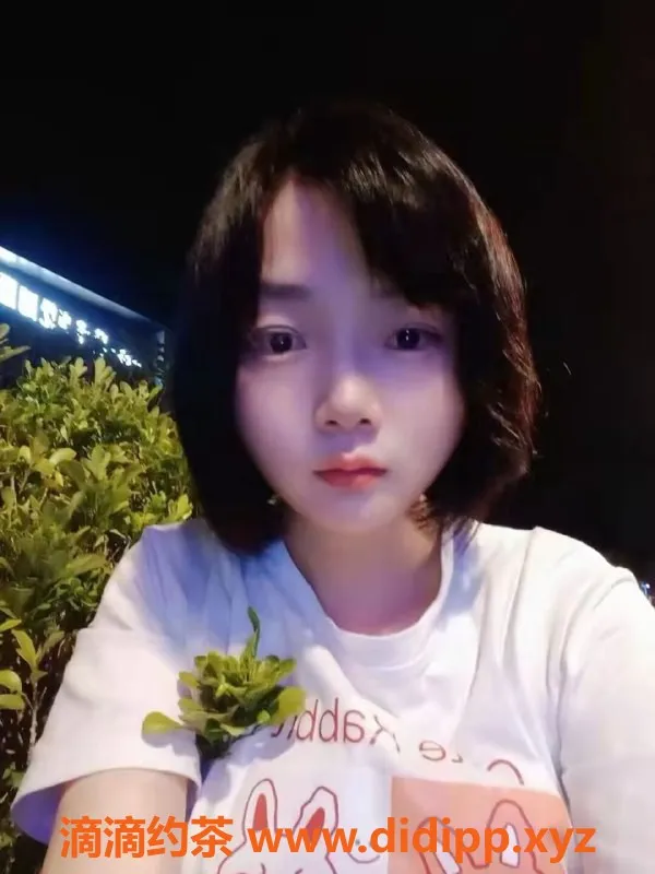 武汉楼凤-杨家湾李青，甜美可人，5/8qq联系