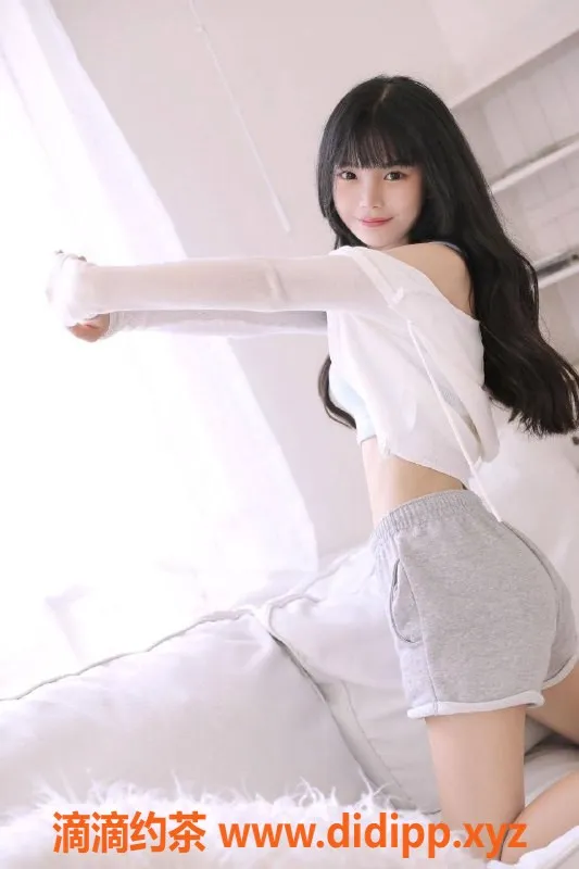 上海楼凤-四川音乐学院小舒淇，163cm，45kg，成熟诱惑