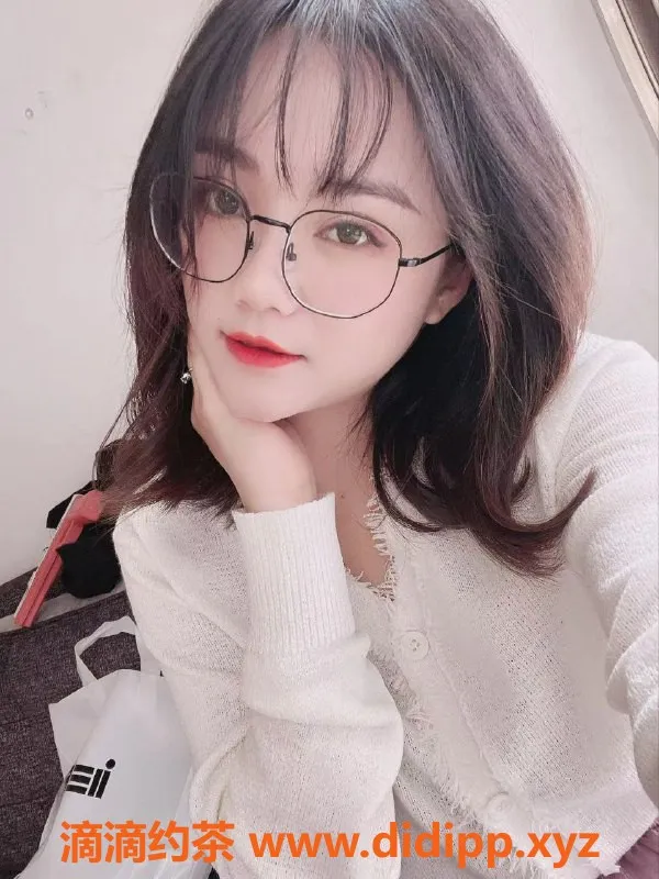 杭州楼凤-上城区气质轻熟女，21岁，身高156，服务超享受