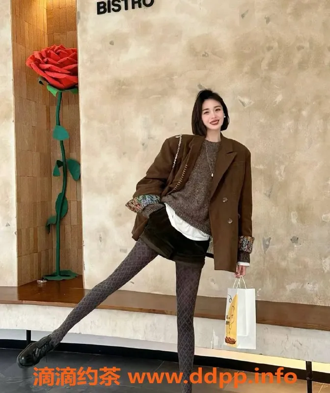 北京楼凤-亚运村嫩妹小A，内衣批发只需16Z起