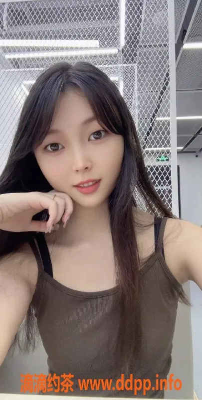 深圳楼凤资源信息,龙华小奶贝，900p体验，超值服务