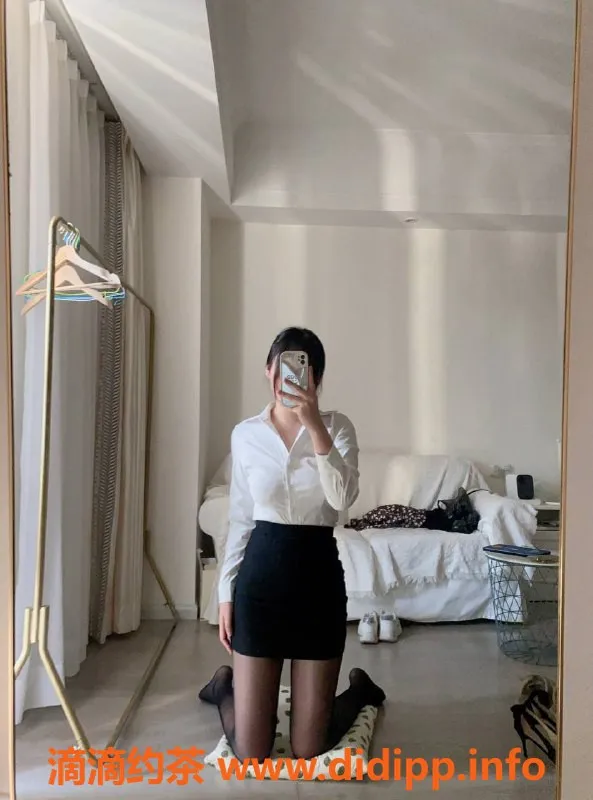 深圳楼凤资源信息,福田小雨，课费1288p，服务贴心