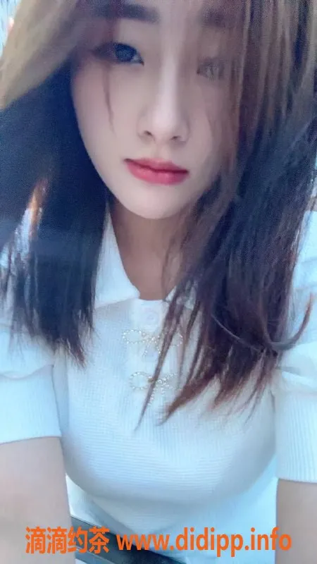 成都上门服务-雅丽，20岁嫩妹，160cm，92斤，成华区上门服务