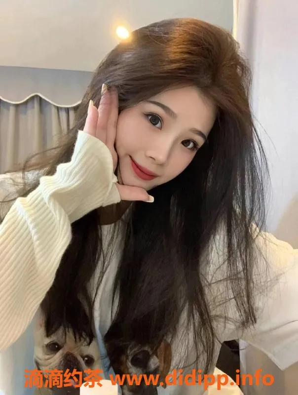 深圳楼凤-龙华可乐，173高挑御姐，22岁胸围C，舌吻服务