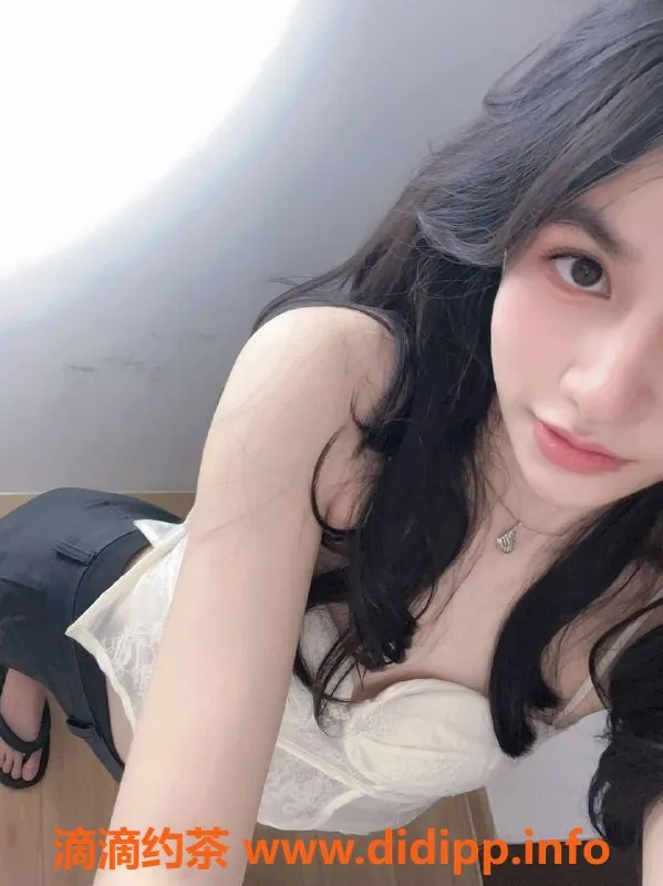 东莞楼凤-南城樊樊，1388元享受完美服务