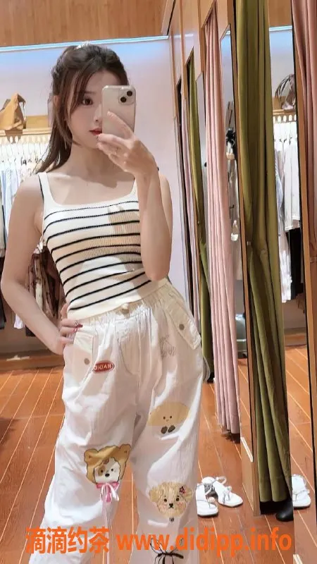 深圳楼凤资源信息,深圳龙华周周，激情爱爱1200元起