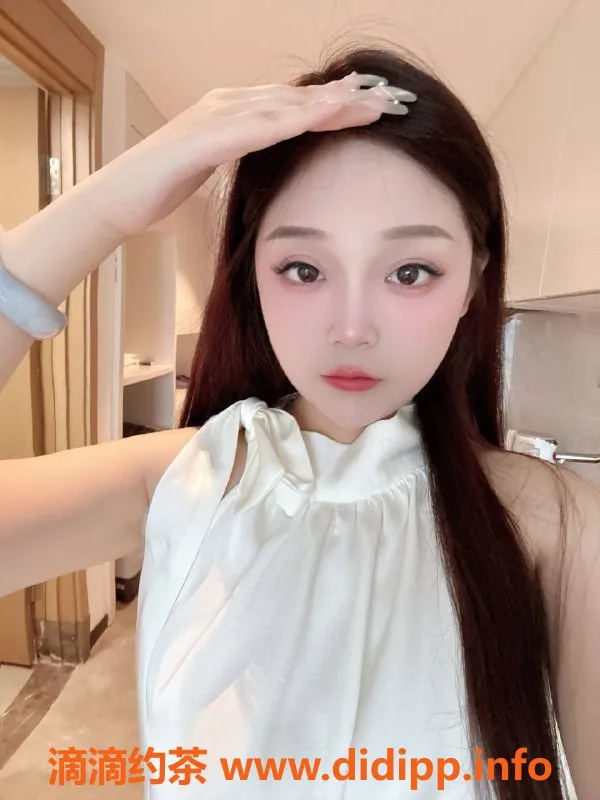 深圳楼凤-龙岗温柔妹子，1000元超值服务等你来体验