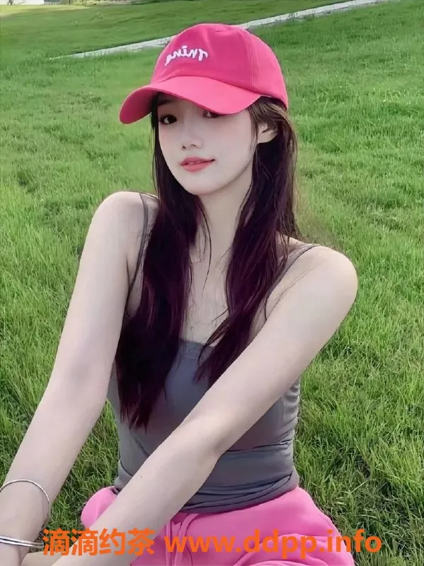 杭州楼凤-小幸运，上城嫩妹陪浴，极具女友感