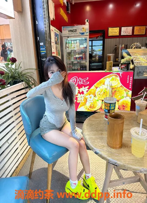 杭州楼凤资源信息,拱墅区嫩妹椰子，巨乳服务18pp