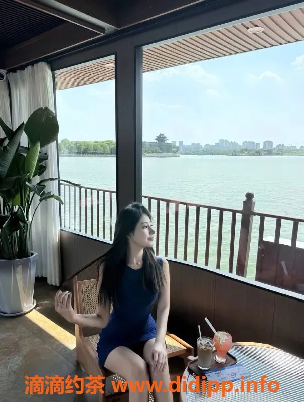 深圳楼凤资源信息,福田霓儿，174cm高C罩杯御姐，服务超给力