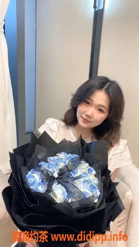 重庆楼凤资源信息,江北新老师婷婷，期待与狼友互动