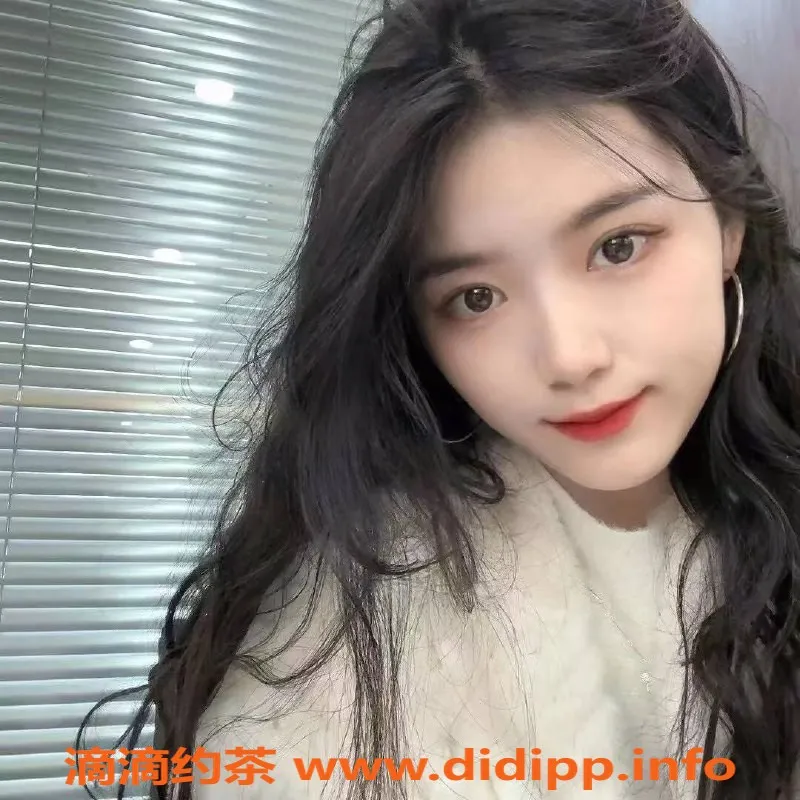 上海楼凤资源信息,长宁若若，身高168cm C罩，1300元起消费