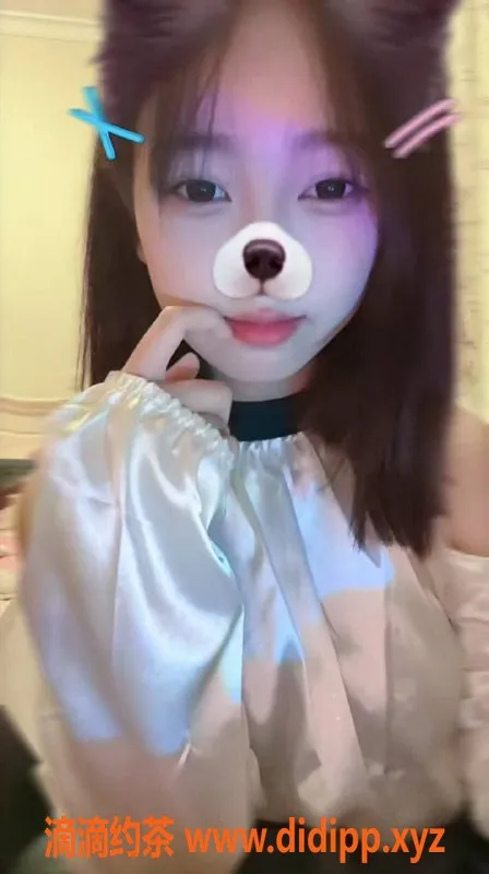 成都楼凤-成都新款嫩妹葫芦，166cm大奶，690起服务