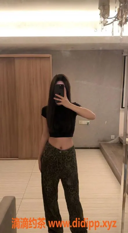 长沙楼凤资源信息,雨花区23岁涵雪，168cm，46kg陪浴服务