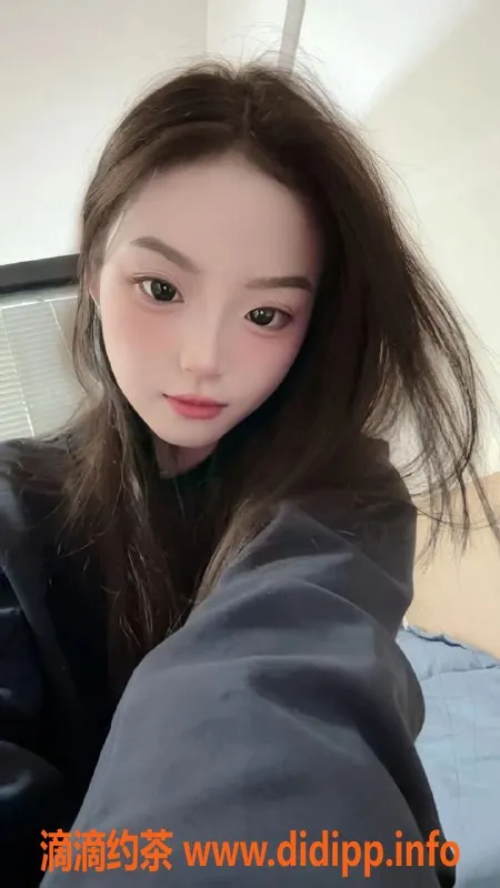 深圳楼凤资源信息,龙华夕夕，服务超值，课费1200p起！