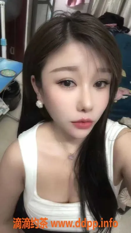 广州楼凤-广州嘉禾新人依依，甜美22岁美女服务