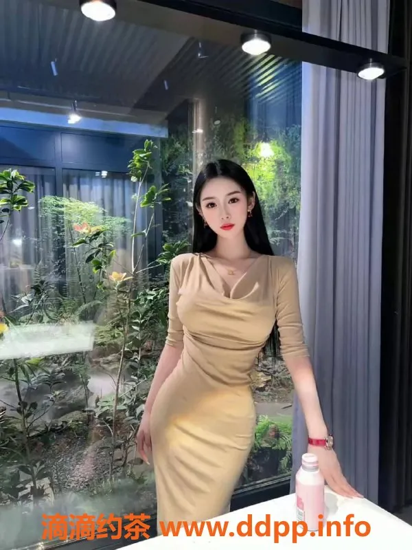 杭州楼凤-上城区圆圆圈圈，170高52重，92-62-93校花陪聊！