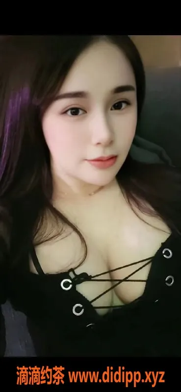 深圳楼凤资源信息,宝安小妞妞，700元服务，私聊了解更多！