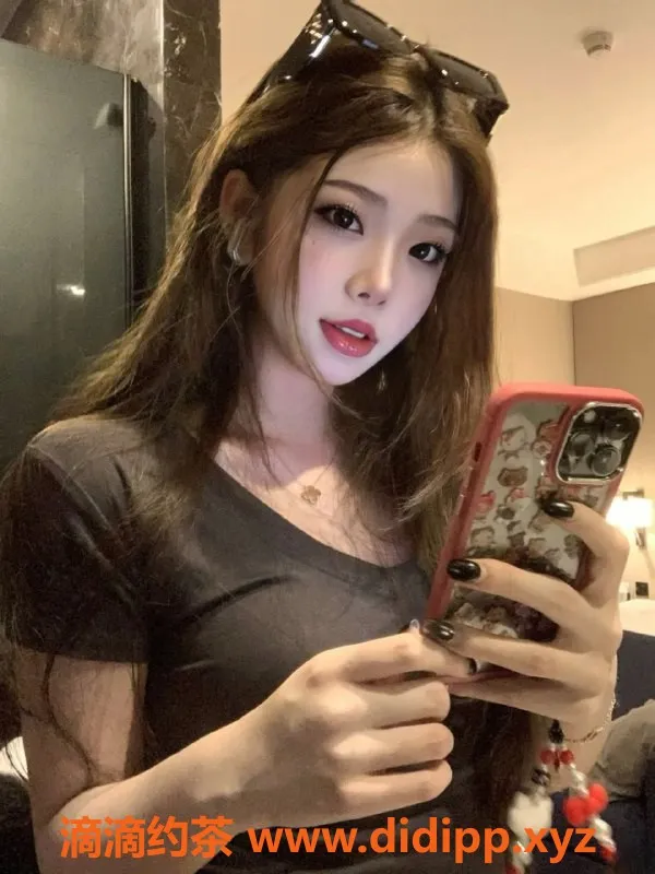 东莞楼凤-东莞希梦瑶，174高挑，颜值爆表的宝藏女孩