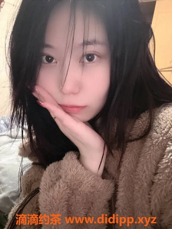 南京楼凤资源信息,鼓楼小萌：大胸女友型中项老师，课费600KB