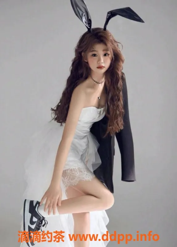 深圳楼凤-福田小雨，165cm，47kg，35B，1188起