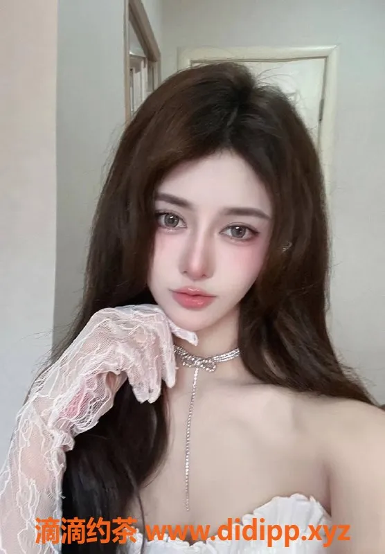 深圳楼凤-深圳南山小Q，1288元大胸服务