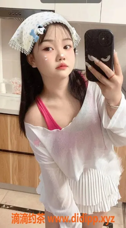 长沙楼凤资源信息,岳麓区水蜜桃🍑，160cm，53kg，18岁，5p仅需40分钟