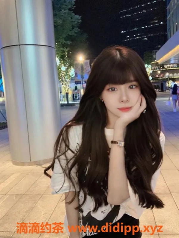 北京楼凤资源信息,三里屯美琪，21岁165cm，优质服务尽享千元体验