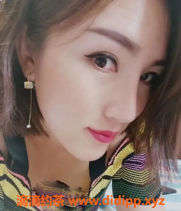 上海楼凤资源信息,上海静安区25岁艺术小姐，价格600，服务KH AA