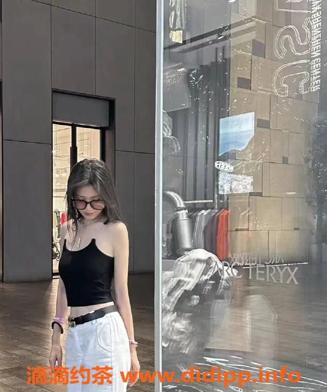 深圳楼凤-龙岗坂田#怡妹子，165身高C杯嫩妹等你来体验