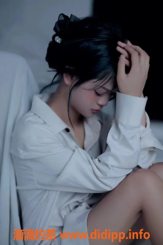 杭州楼凤-拱墅南方妹子忆往昔，150cm仅40kg，服务超赞