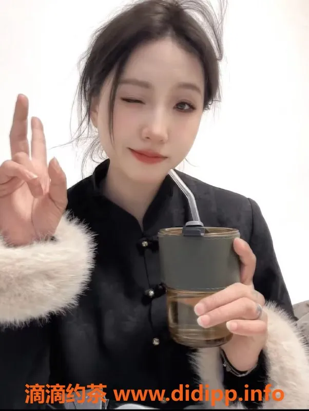 北京楼凤资源信息,朝阳新人十七，171cm长腿女友，温柔体贴可盐可甜