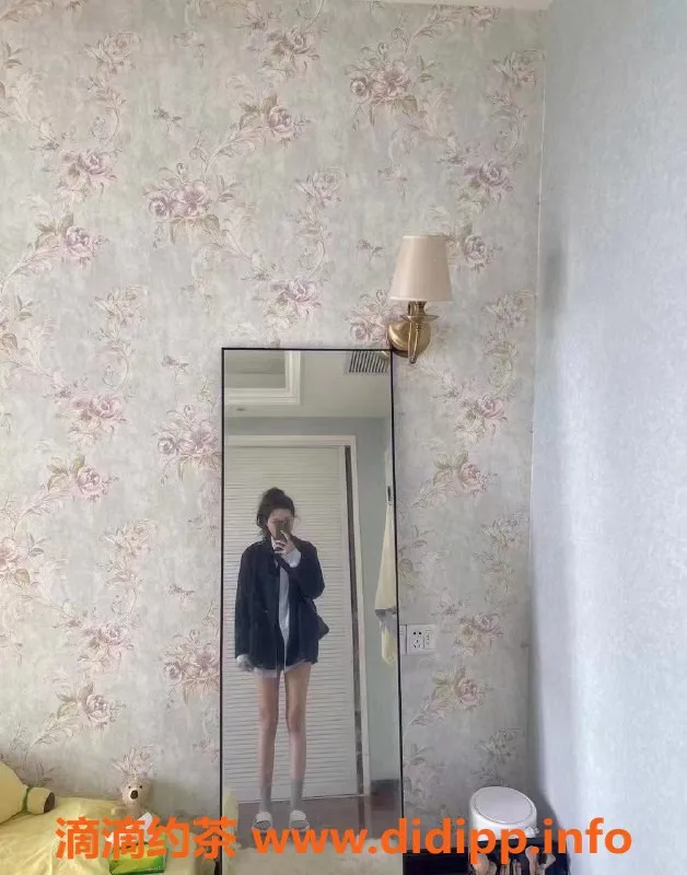 北京楼凤-朝阳新人十七，171cm长腿女友，温柔体贴可盐可甜