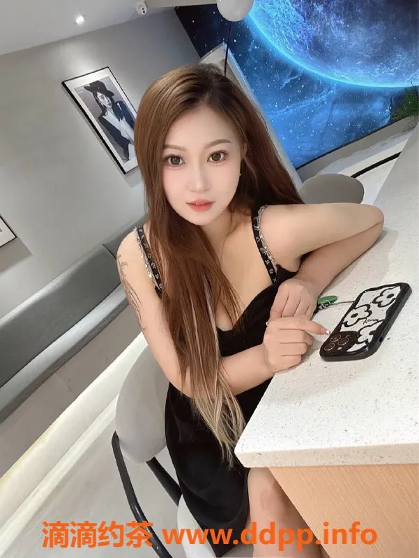 深圳楼凤资源信息,龙华梦琪，168身高C罩杯，御姐价位超值