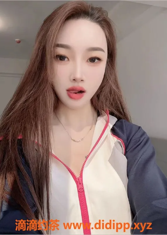 长沙楼凤资源信息,岳麓区佳佳，165cm C罩杯，24岁情趣服务