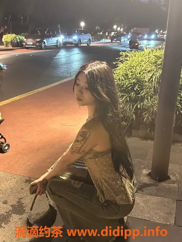 成都楼凤资源信息,成华区沐苒，身高168，甜美粉嫩18岁