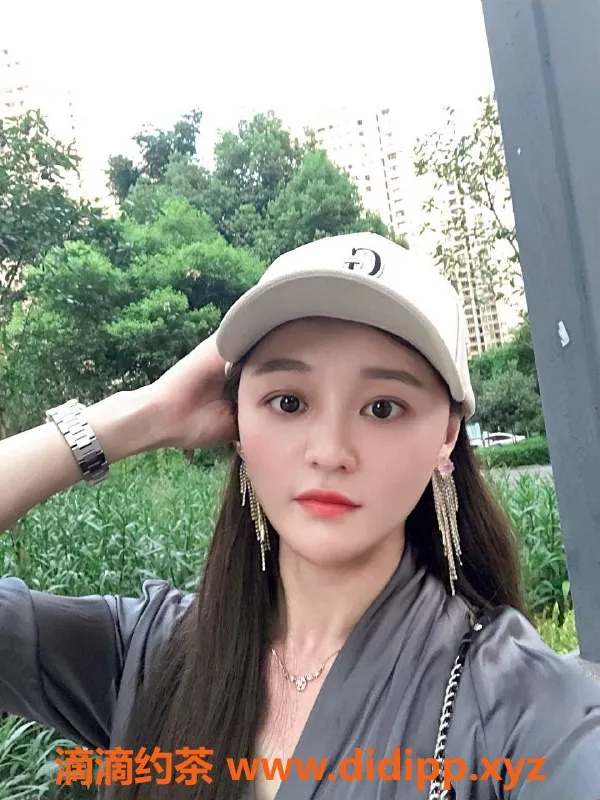 深圳楼凤资源信息,福田富贵儿 166cm C杯 800P起 服务超棒