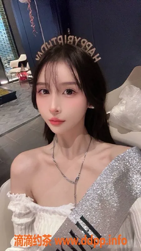 深圳楼凤-福田雨珂，1100元超值服务，美丽不容错过！