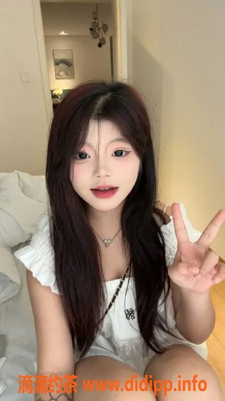 成都楼凤-【花名】 #小婷
【编号】 #B342
#5p #未成年