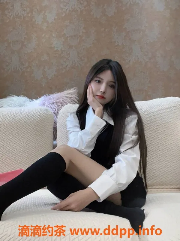 成都楼凤-成都万象城林橙，24岁美女，优质服务仅900元