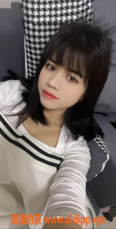 广州楼凤-番禺少妇林巧儿69p，600元体验