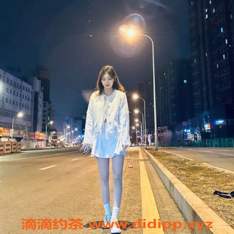 南京楼凤资源信息,建邺甜宝，颜值嫩妹，价位1000