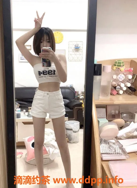 广州楼凤-荔湾点点，水中萧陪浴服务，超值体验