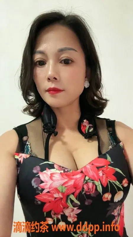 深圳楼凤-宝安猫姐 400元超值服务体验