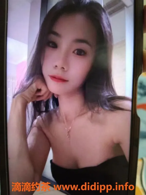 长沙spa会所-望城区铭汇高挑性感技师 399元享受奢华服务