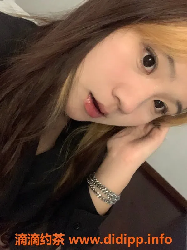 东莞楼凤资源信息,大波妹｜170高、65斤、36D，精彩服务展现魅力