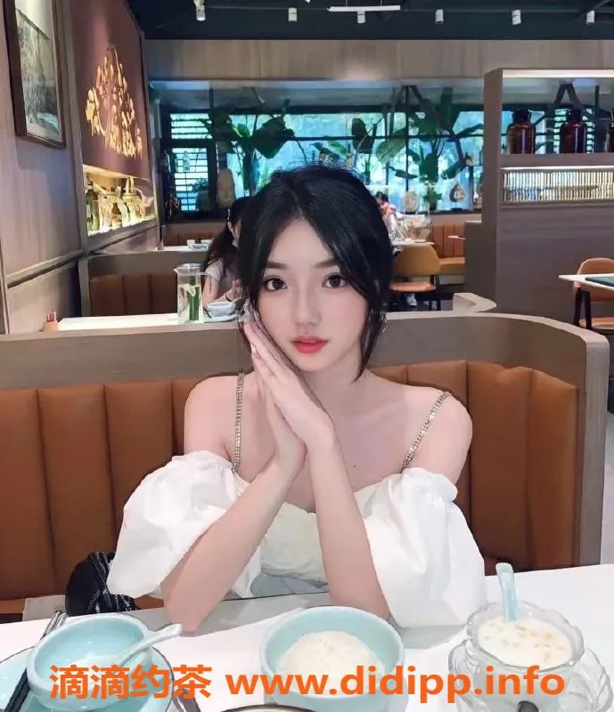 上海楼凤-左左福利拍卖，原价1300P现仅900P