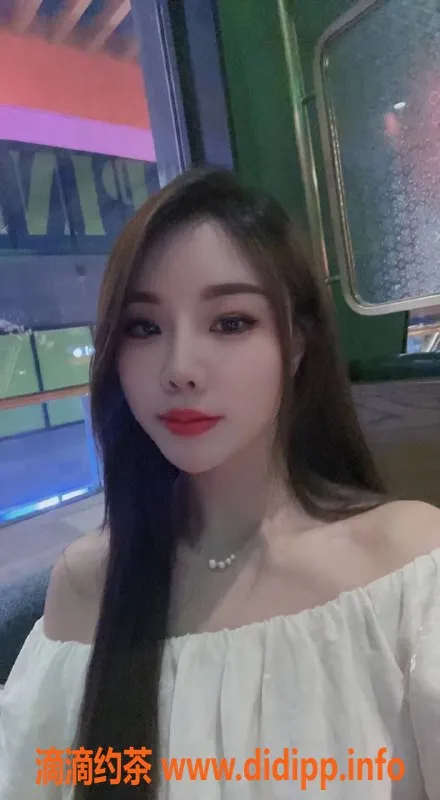 北京楼凤-朝阳北苑歪豆儿 1000起步 深喉制服服务